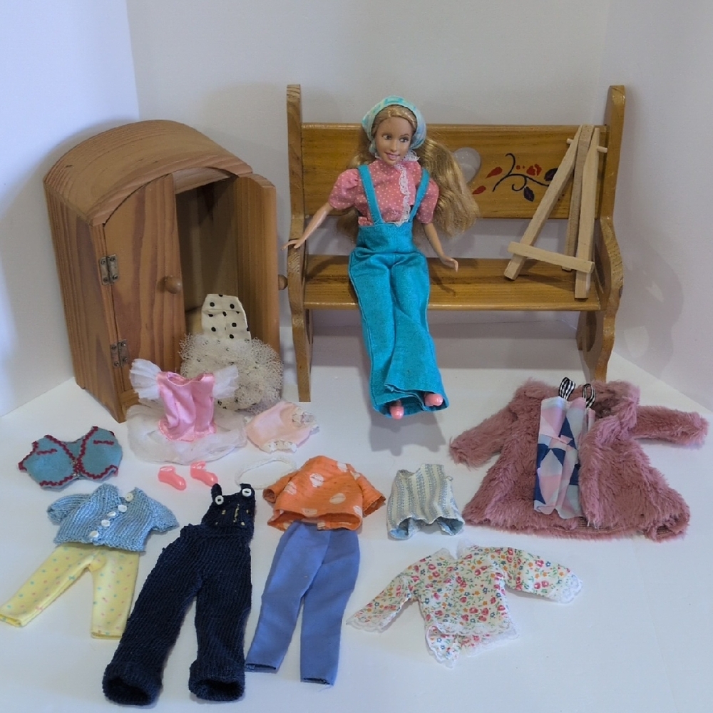 Artsy Barbie With Wooden Furniture And Wardrobe Accessories